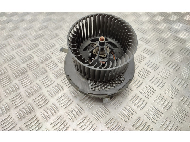 Вентилятор печки    3C1820015N, 3C0907521F   Volkswagen Tiguan