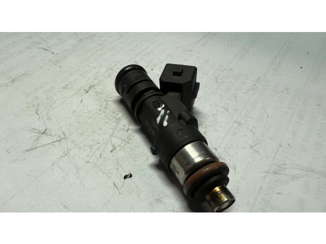 Vstřikovač 0280158207, 8A6GAA   Ford Focus  pro naftový motor 1.6  