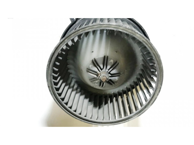 Вентилятор печки    0130111191, 0160700260   Mitsubishi Carisma