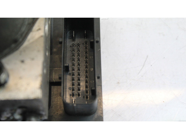 Блок АБС 6768829, 6768831   BMW  X5 E53  1999-2006 года