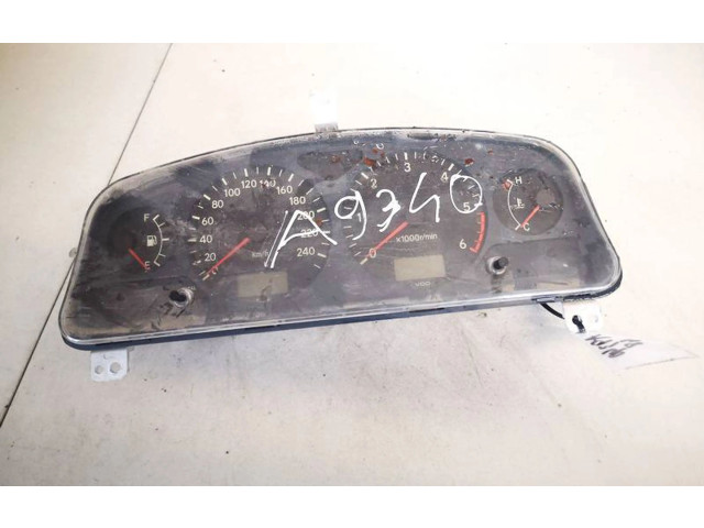 Přístrojová deska  Toyota Avensis T220 1999 8380005310, 83800-05310  