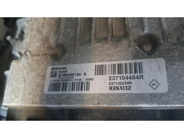 Řídící jednotka S180095134A   Dacia Lodgy 2014