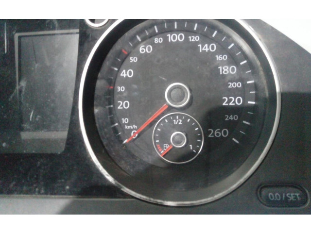 Přístrojová deska  Volkswagen PASSAT  3C0920872G  