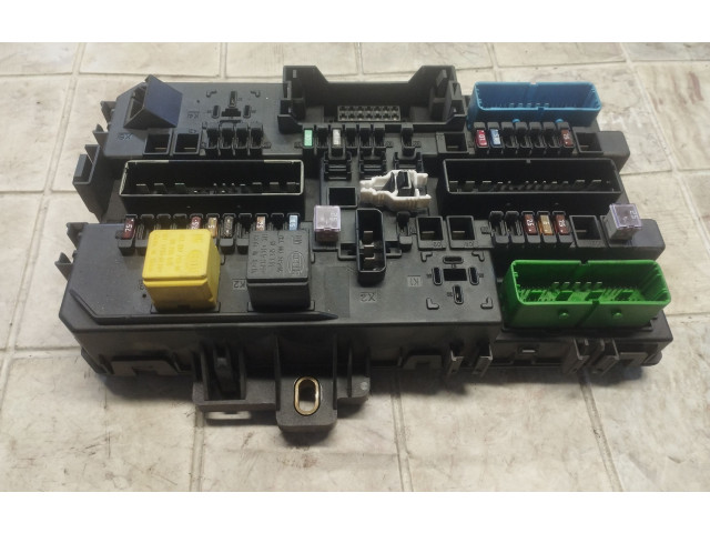   Pojistková skříňka 13145017, 5DK00866930   Opel Astra H 2004