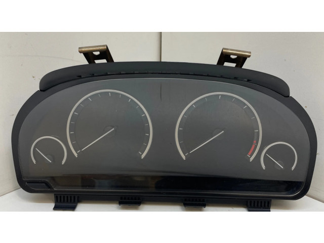 Přístrojová deska  BMW 5 F10 F11 2011 9291399, 0263703072  