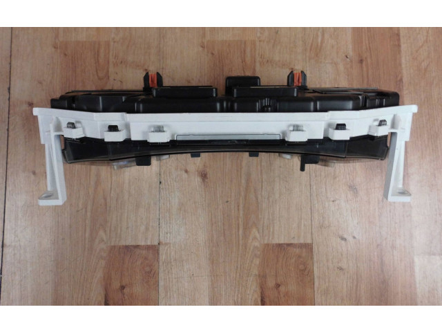 Панель приборов 838004A430   Toyota RAV 4 (XA40)       