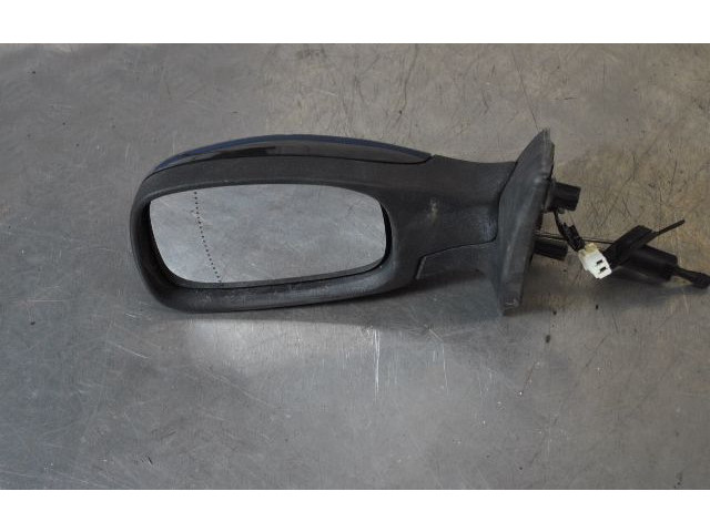 Зеркало (механическое)       Peugeot 306   -  года   
