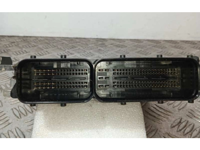 Řídící jednotka 03L906019DE, 0281017139   Seat Exeo (3R) 2011