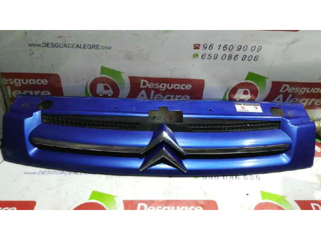 Передняя решётка Citroen Berlingo 1996-2002 года 9644758177      