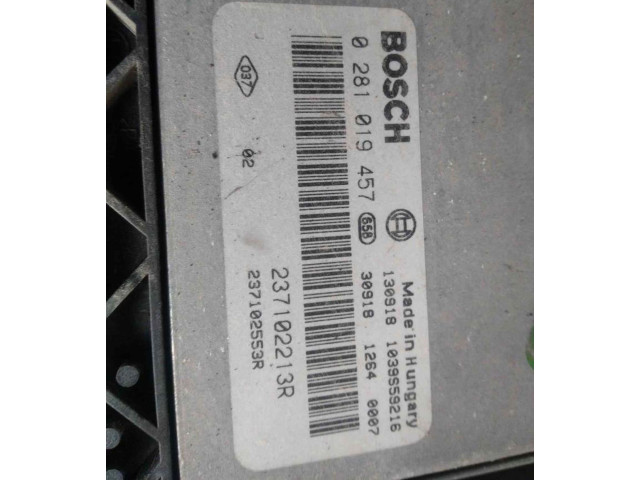 Блок управления двигателем Блок управления 0281019457   Renault Sandero I