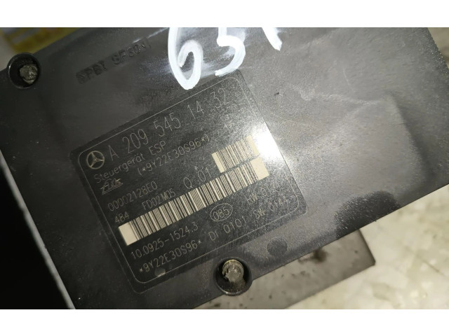 ABS Steuergerät A2095451432   Mercedes-Benz C W203 