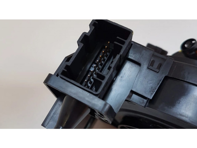 Подрулевой шлейф SRS GN1514A664AB   Ford Focus