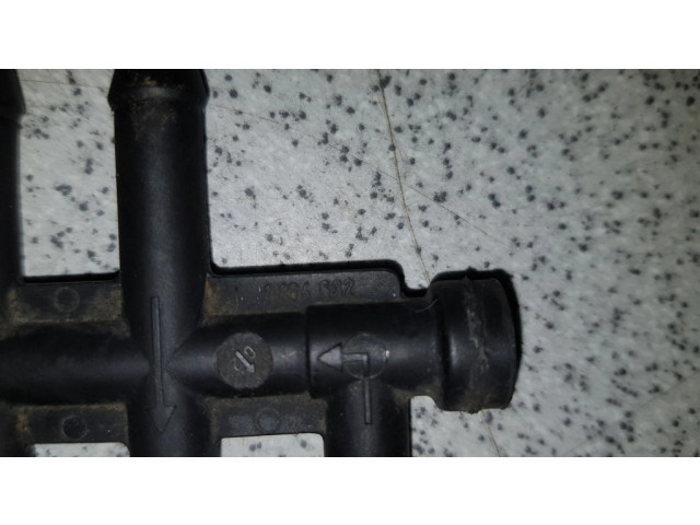 Vstřikovací lišta 1184632   BMW 5 E39  pro naftový motor 3.0  