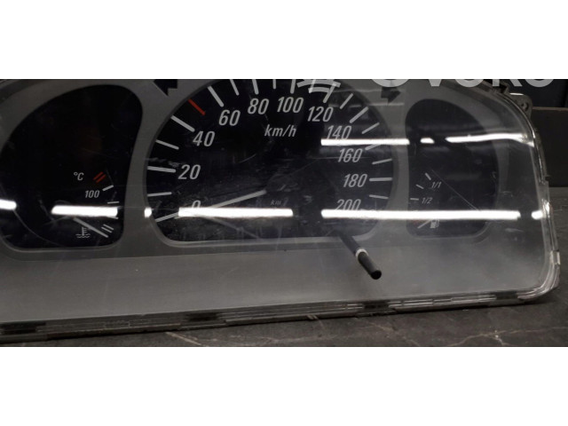 Přístrojová deska  Suzuki Wagon R+ 2003 88311310  