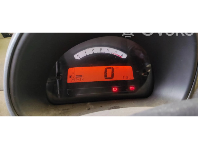 Přístrojová deska  Citroen C2 2003 P9660225880  