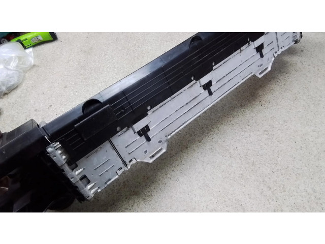 Интеркулер  8576509   BMW 5 G30 G31 0.0
