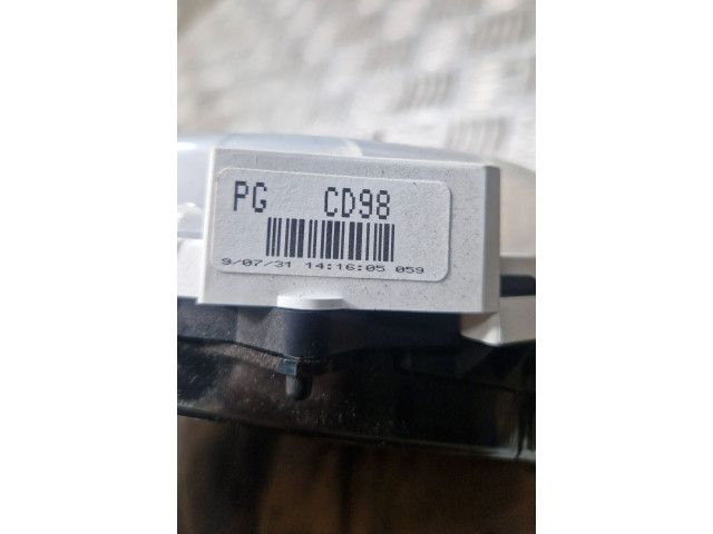 Панель приборов CD98   Mazda 5       