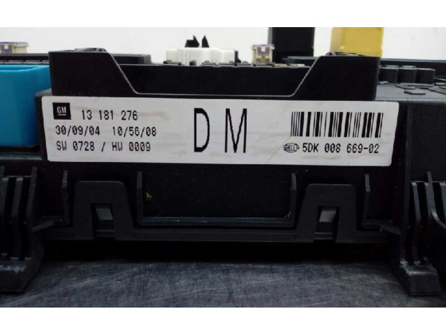 Pojistková skříňka Řídící jednotka BSM 13181276DM, 5DK008669   Opel Astra G 2004
