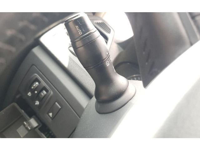Ручка стеклоочистителей 255670001R   Renault Laguna III
