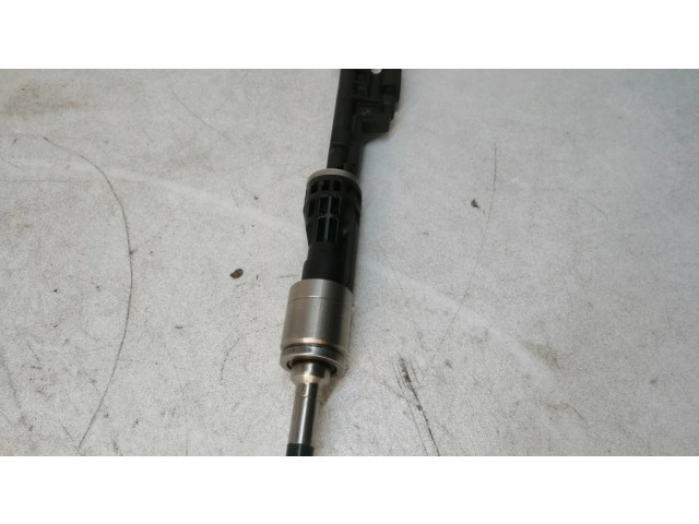 Vstřikovač 1353756860711, 10213541   BMW M5  pro benzínový motor 4.4  
