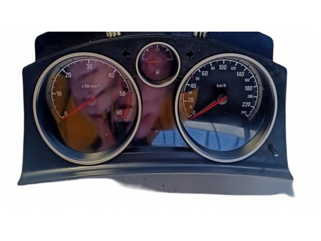 Панель приборов 13216684PF   Opel Astra H       