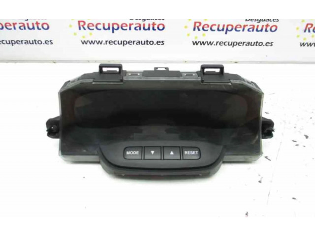 Дисплей    8329060261   Toyota Land Cruiser (J120)