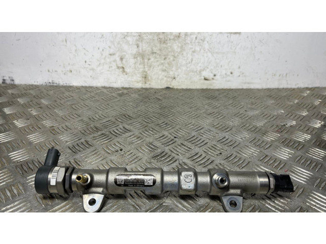 Vstřikovací lišta 0445214333   Jeep Cherokee  pro naftový motor 2.2  