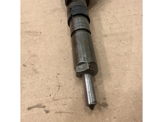 Vstřikovač 0445110044   Peugeot 406  pro naftový motor 2.0  