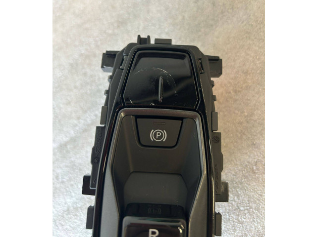 Přístrojová deska  Audi A5 2024 8B3713059M  