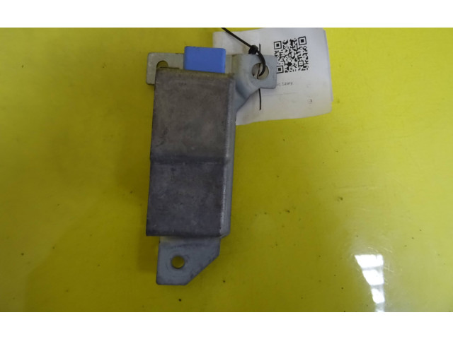Блок подушек безопасности GE4T57KD0B, 3323249   Mazda 626