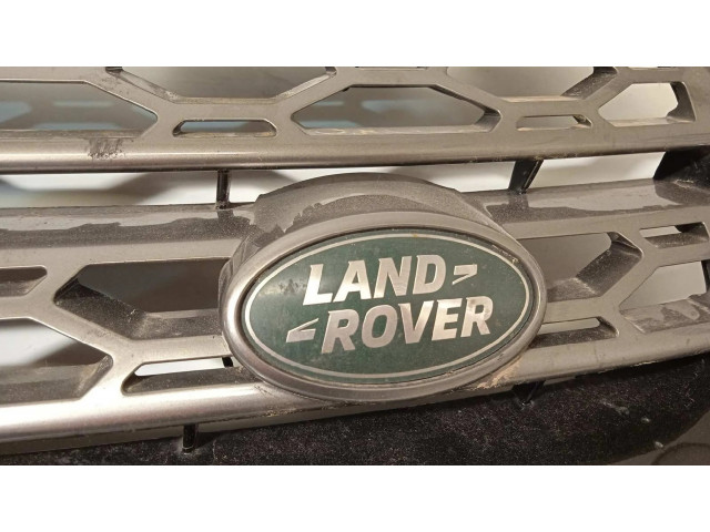 Передняя решётка Land Rover Discovery Sport 2014- года FK728A100EE, LR097949      