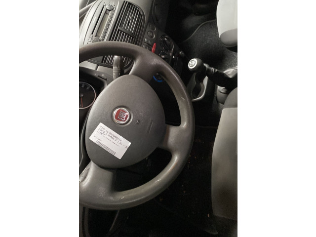 Руль Fiat Punto (188)  1999 - 2010 года 735473849      