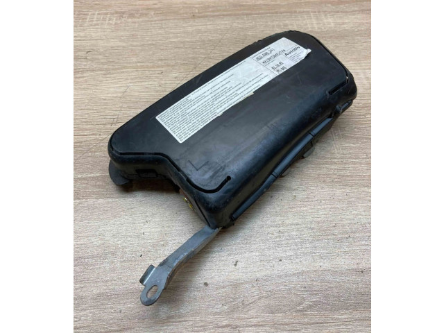 Vstřikovač 4E0880241   Audi A8 S8 D3 4E     
