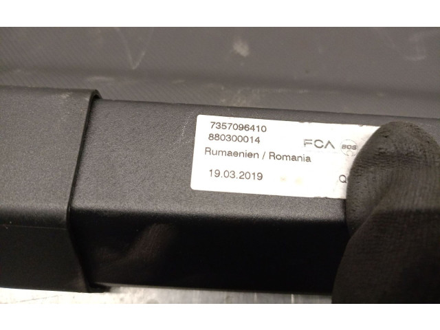 Дисплей    AV1T14B418AA   Ford B-MAX