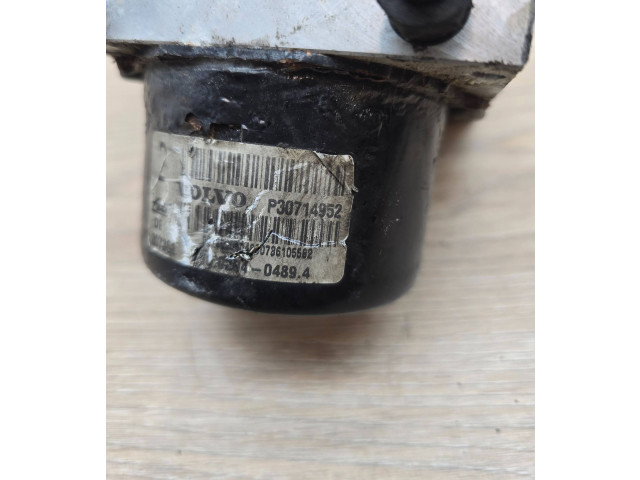 Jednotka ABS 30714956, 10092504113   Volvo V70 2007