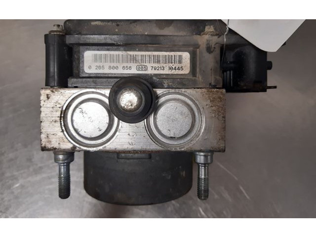 Jednotka ABS 7701056094   Renault Clio II 2008