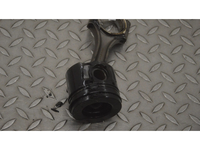 Píst 1714C00749, 342C300749   Land Rover Range Rover Evoque L538    224DT 