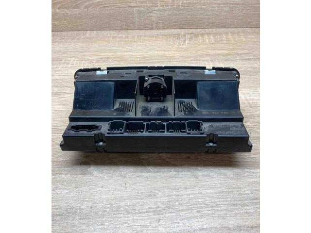 Блок управления климат-контролем 4E0820043A, 4E0910043   Audi A8 S8 D3 4E