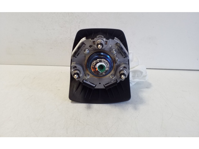 Подушка безопасности водителя TG20A01001   Toyota bZ4X