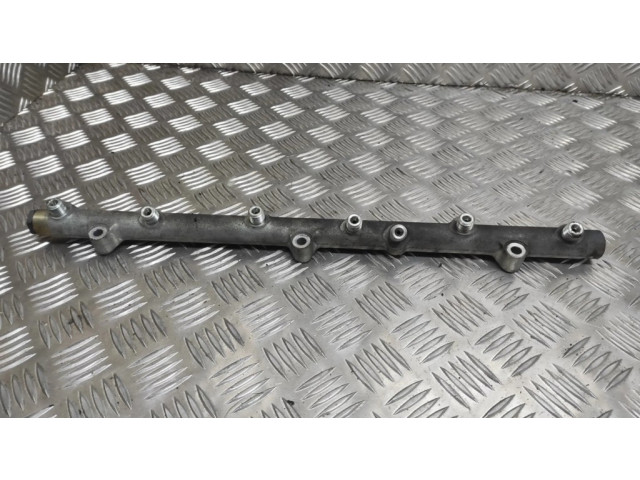Vstřikovací lišta 0445216002   BMW 5 E39  pro naftový motor 3.0  