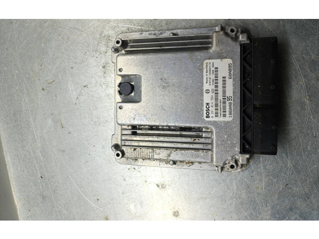 Блок управления двигателя 0281014584, 1860A895   Mitsubishi Grandis
