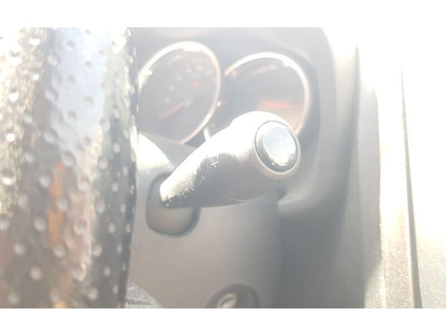 Ручка стеклоочистителей 255401301R   Dacia Logan II