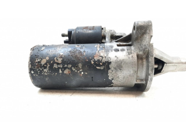 Стартер  4686109, 0001108123   Chrysler Voyager