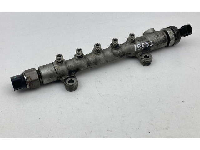 Vstřikovací lišta 894580050   Toyota Auris 150     