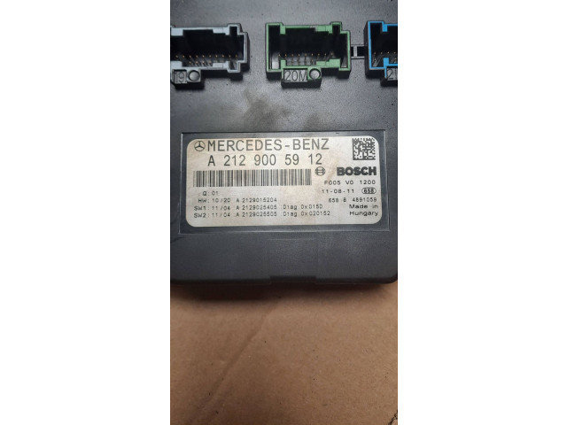   Pojistková skříňka A2129005912, A2129025405   Mercedes-Benz C W204 2011