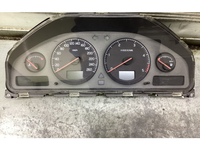 Přístrojová deska  Volvo V70 2002 8602474, 9459821  