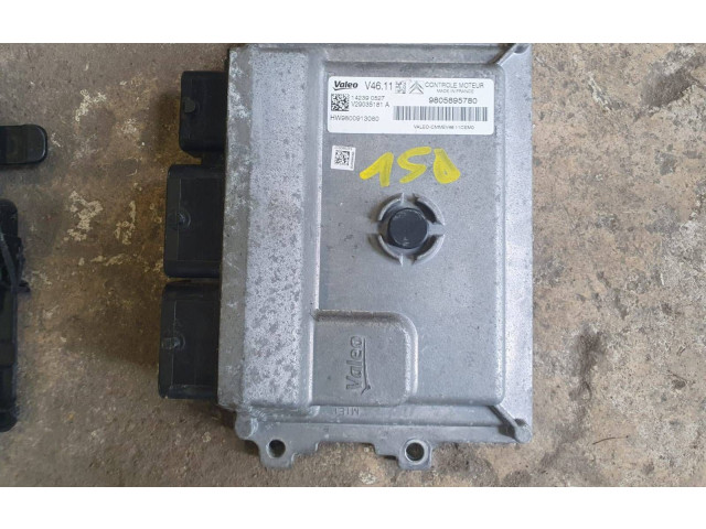Блок управления двигателя V4611, 9805895780   Peugeot 208
