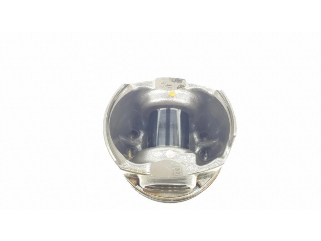 Píst 1612731880, 1111AA   Citroen Jumpy  pro naftový motor 2.0  
