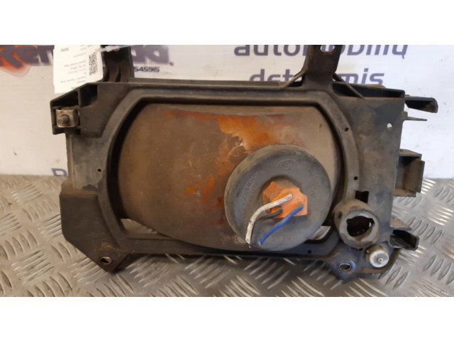 Přední světlo pravé 30213637000, 44438   Volkswagen Transporter - Caravelle T4 1995