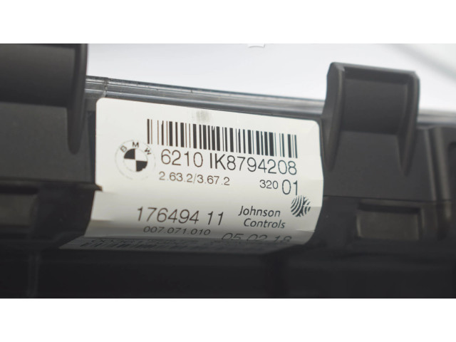 Přístrojová deska  BMW 2 F46 2017 9295446  